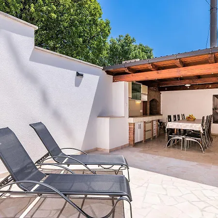 Hundefreundliches Nur 500 Meter Zum Mit Meerblick, Garten, Grill Apartman *